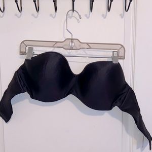 Black Strapless Bra - 36DD